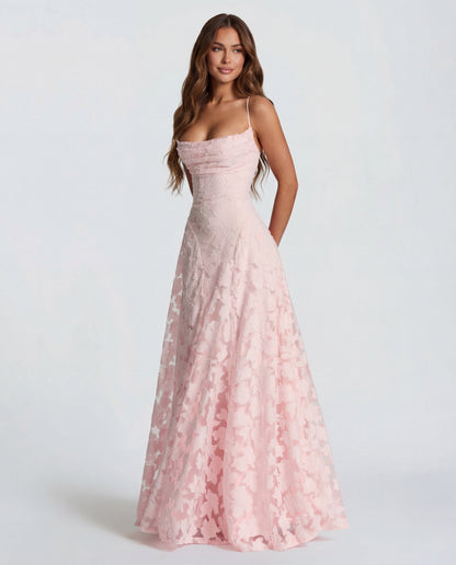 Sofia | Vestido de Encaje Floral™