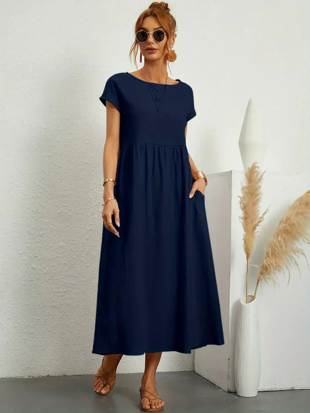 Gabriela | Vestido Medio Fluido de Elegancia Atemporal™