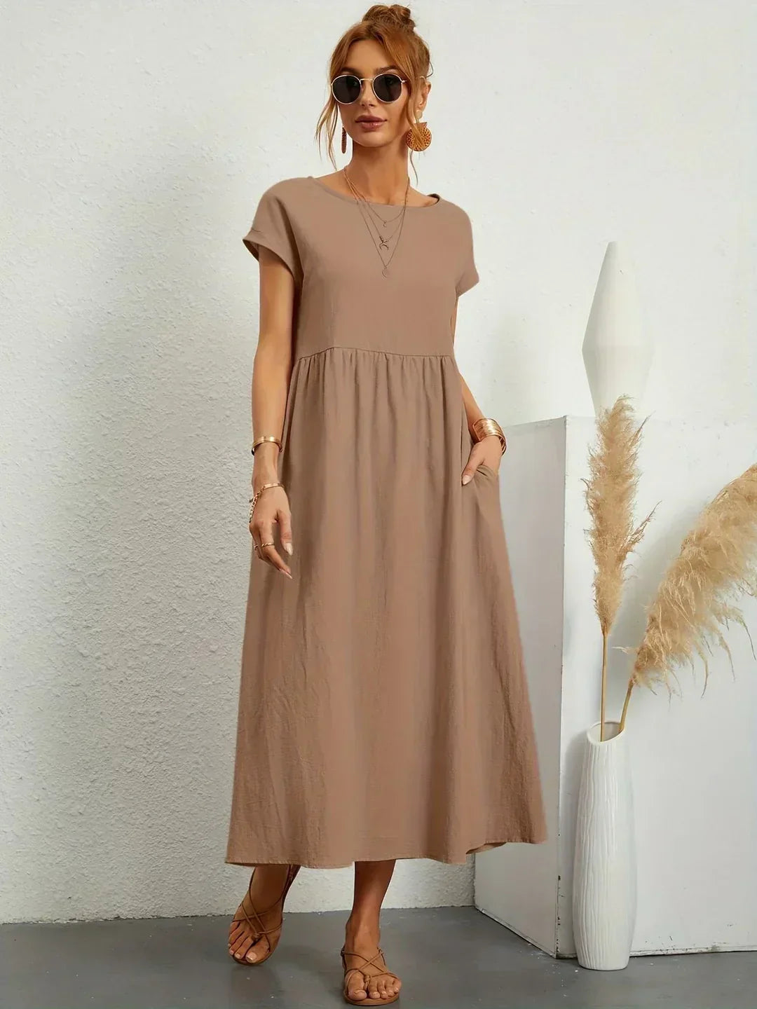 Gabriela | Vestido Medio Fluido de Elegancia Atemporal™