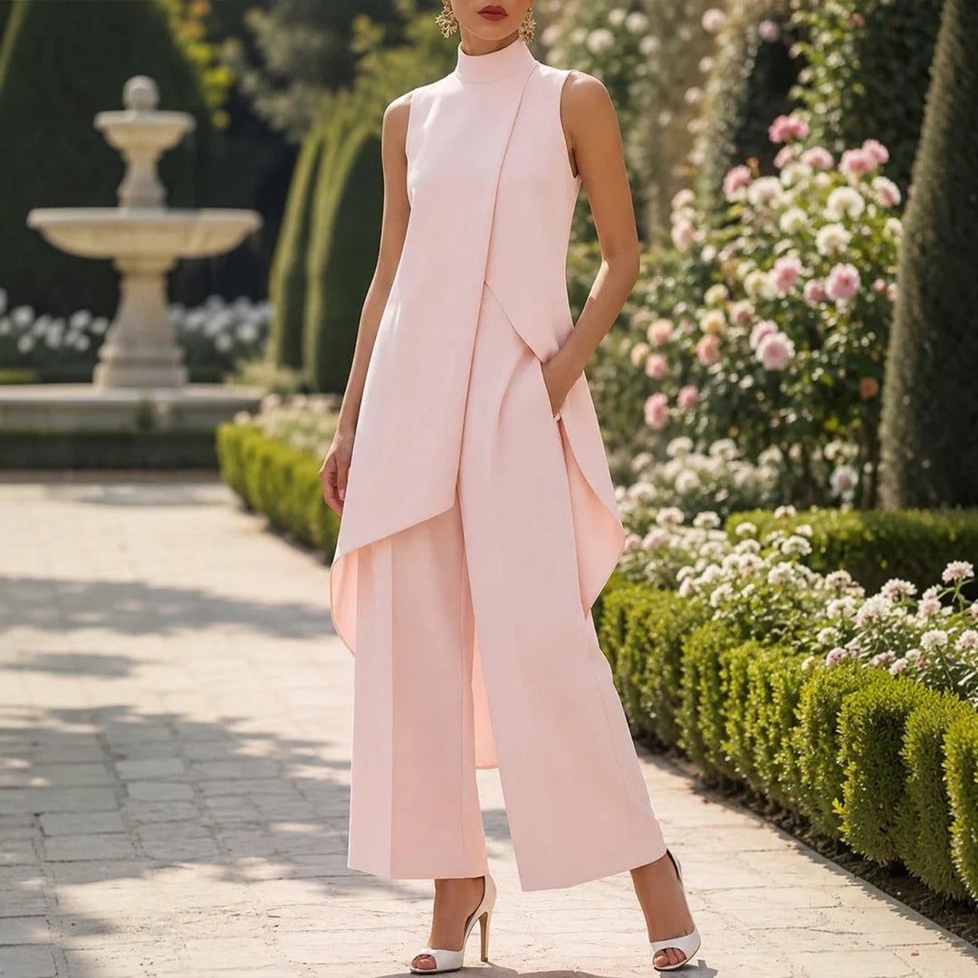 Valeria | Mono elegante con top drapeado de cuello alto