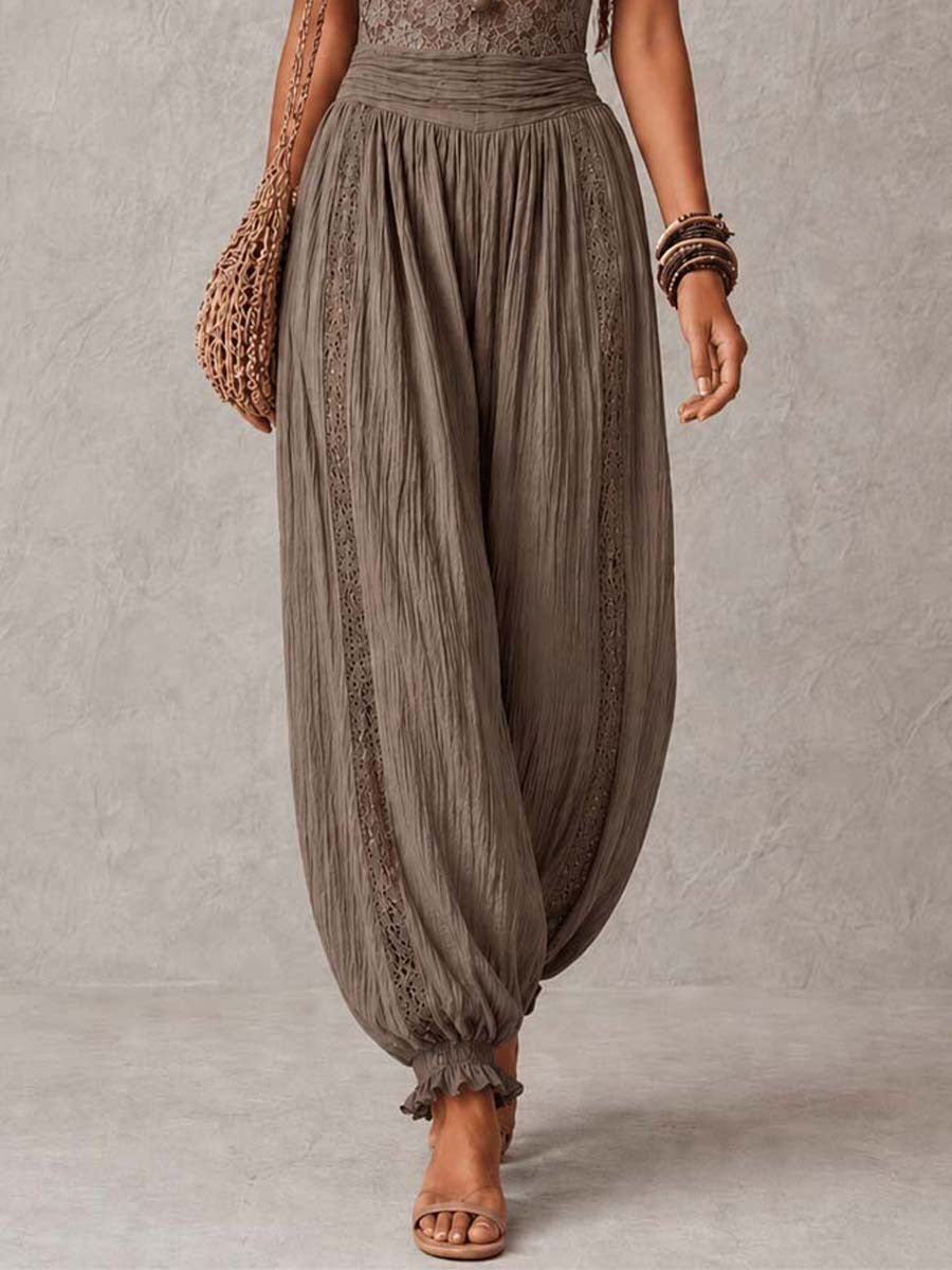 Alicia - Conjunto corpiño de color topo, estilo bohemio y pantalones harem arrugado